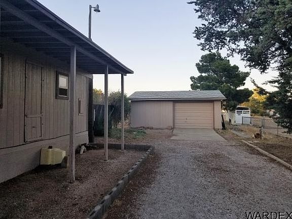 4th image of 5022 Steinke Dr