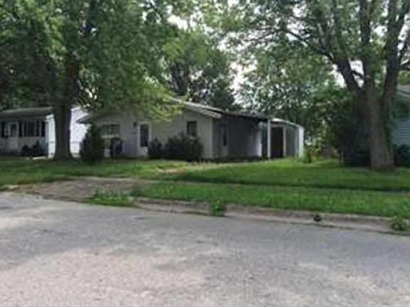 2nd image of 2255 Hampstead Dr