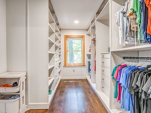 17th image of 8651 Baylor Rd