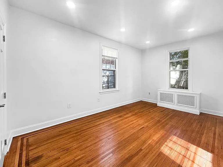 453 W 263rd St #1 — Photo 5