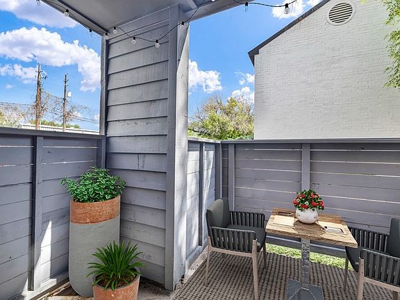 Ascent at North Burnet