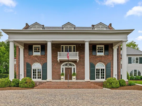 1636 Hillcrest Rd, Chattanooga, TN 37405