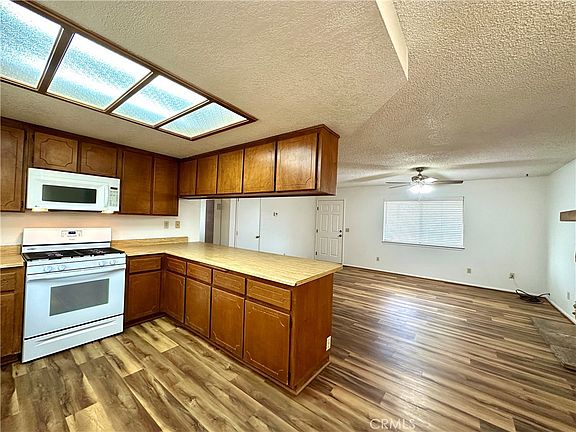 4th image of 22773 Powhatan Rd