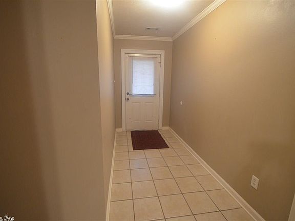 2nd image of 14 Mustang Dr