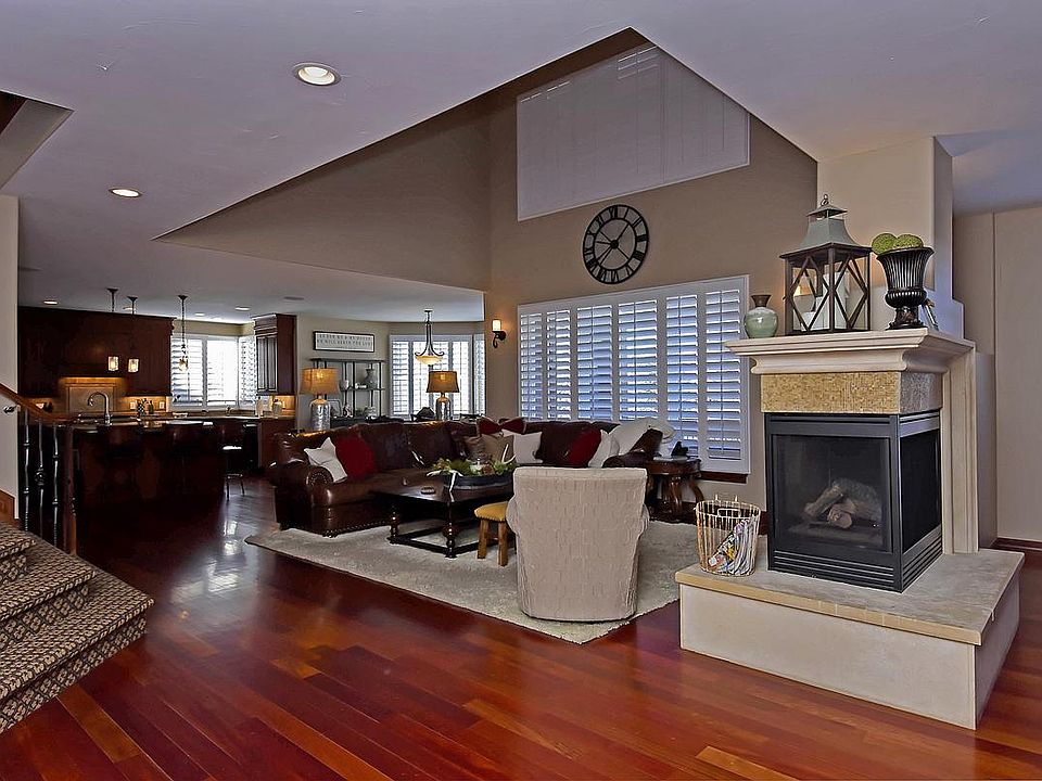 2nd image of 9146 S Lost Hill Dr
