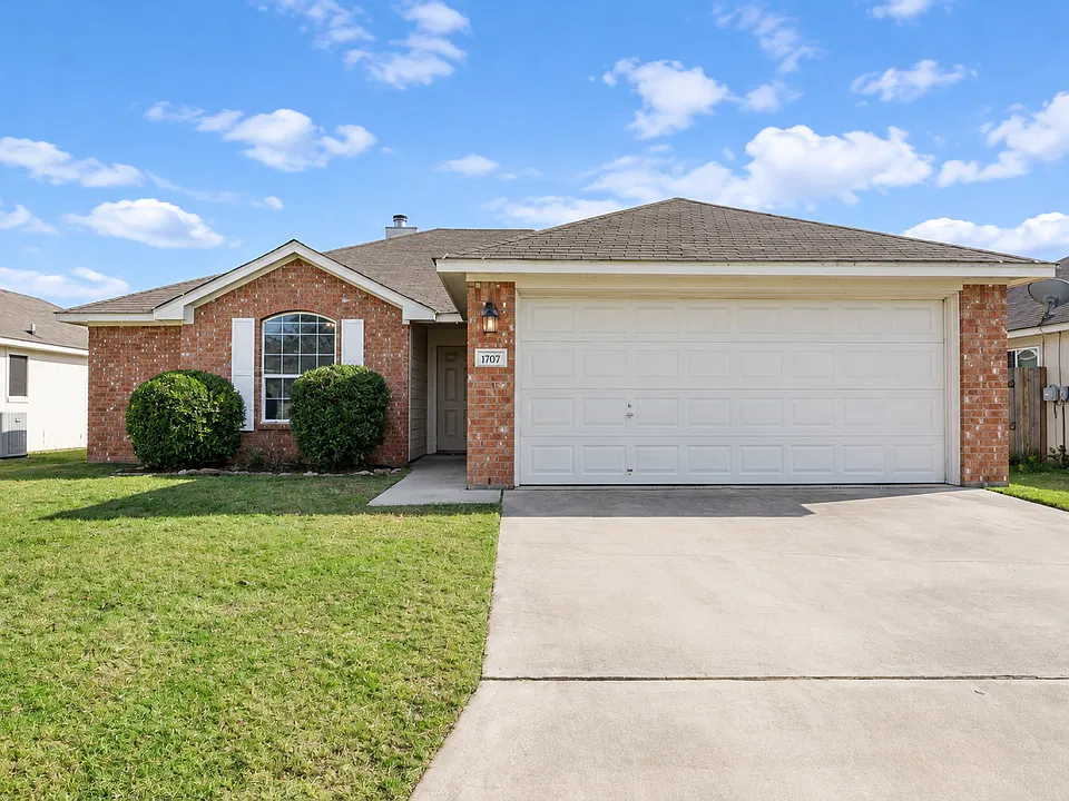 1707 Wood Creek Dr