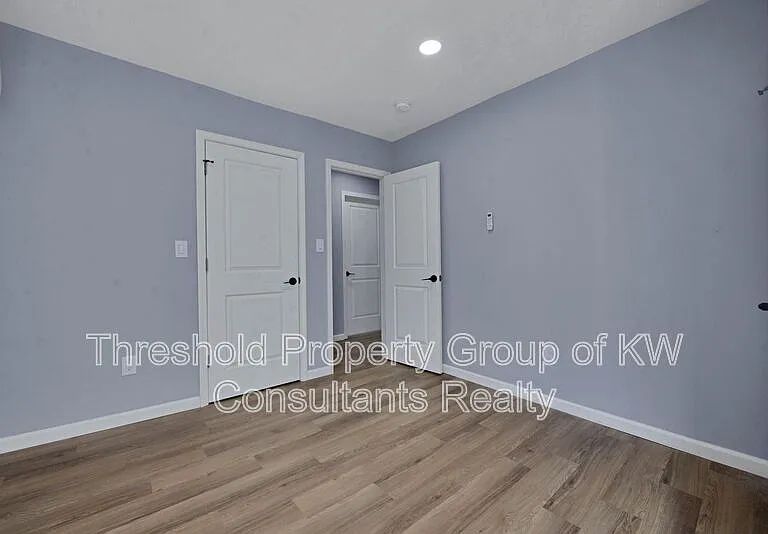 786 Thomas Ave #786 — Photo 9