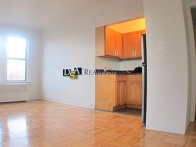 1st image of 215 W 83rd St APT 16D