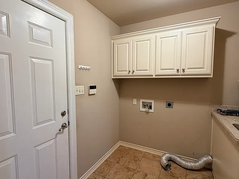 5706 Andover Dr — Photo 33
