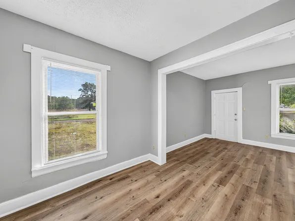 532 Kosciuszko St #2, South Bend, IN 46619