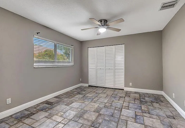 1402 Cormorant Rd — Photo 21