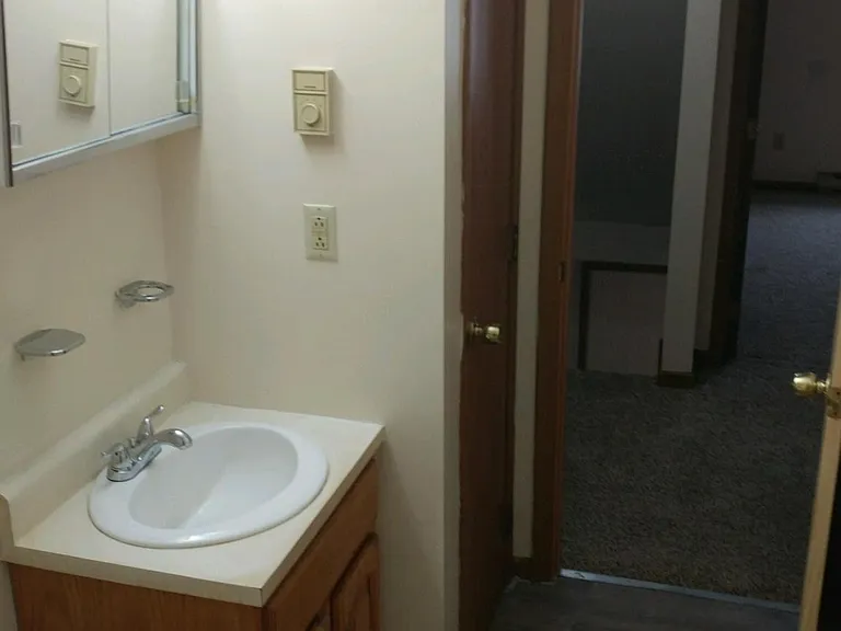 102 Regency Ct #A — Photo 5