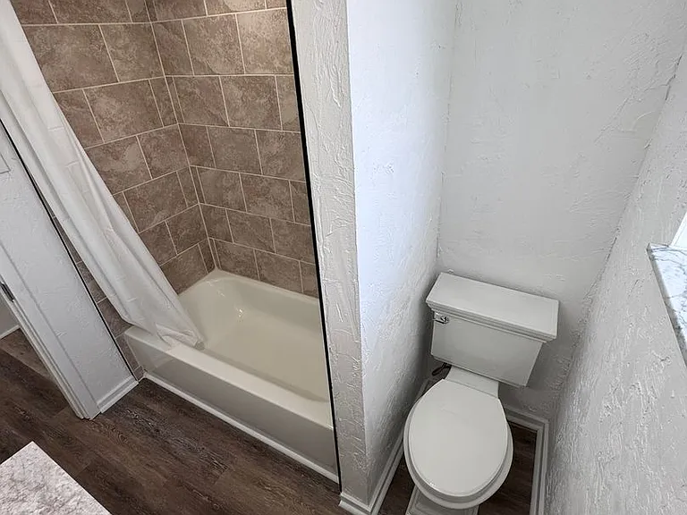 3211 Walnut St — Photo 30