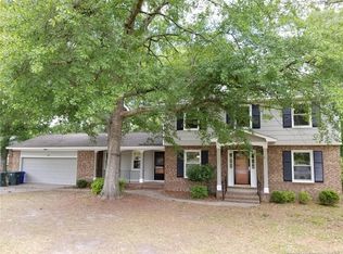 5806 Dobson Dr, Fayetteville, NC 28311
