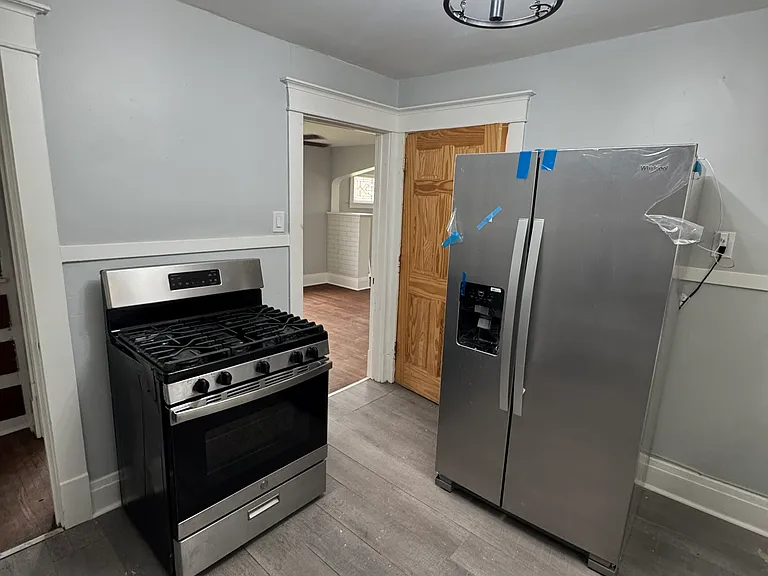 1363 Kensington Ave #1 — Photo 11