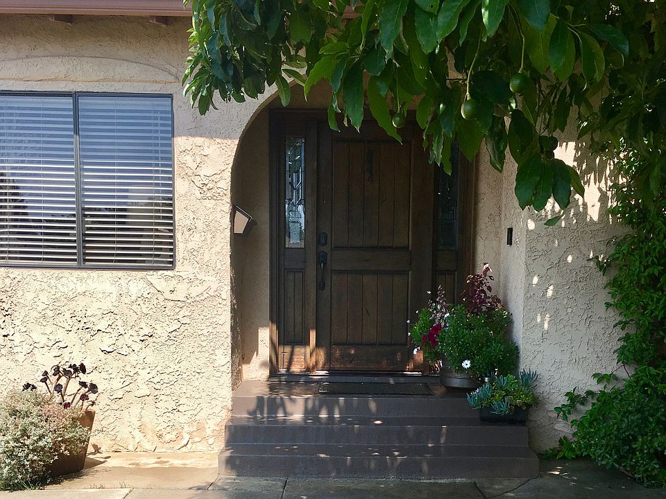 1st image of 2810 Burkshire Ave