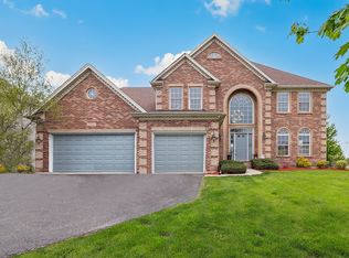 26824 Ashgate Xing, Plainfield, IL 60585