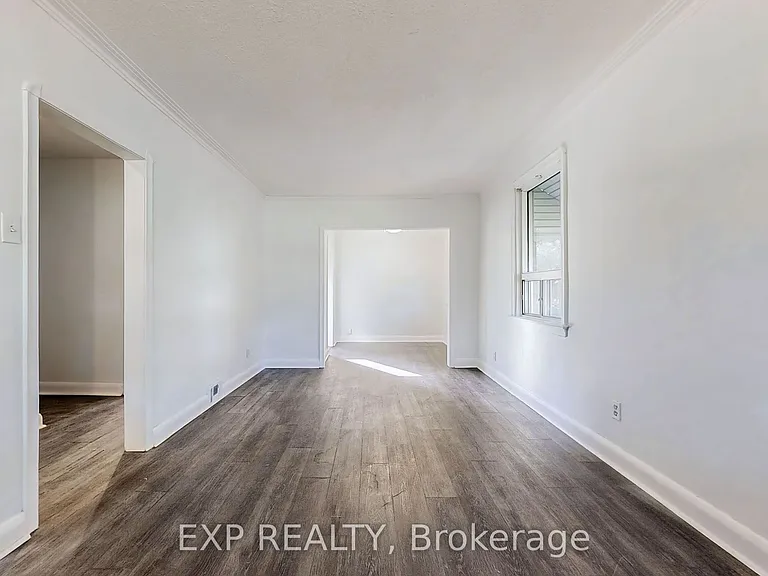 47 Boyce Ave S — Photo 7