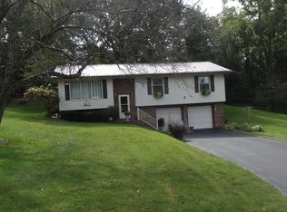 2244 Riverside Rd, Marion, VA 24354