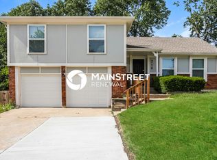 216 NW 53rd Ter, Gladstone, MO 64118