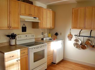 171 W 10th St, La Center, WA