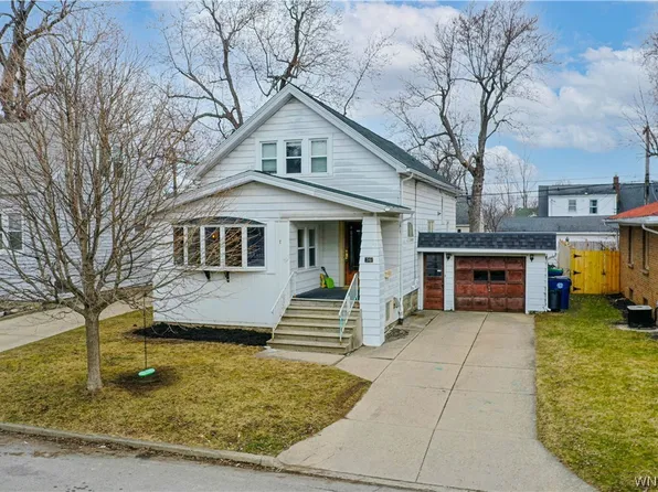 36 Cornell Ave, Amherst, NY 14226