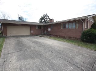 4 Elwood Ave, Huntington, WV 25705