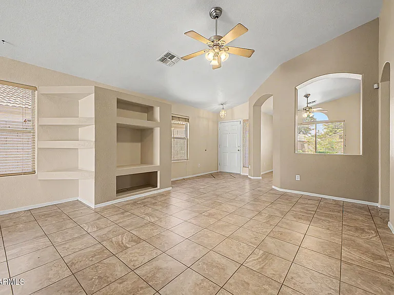 8151 W Tonto Ln — Photo 7