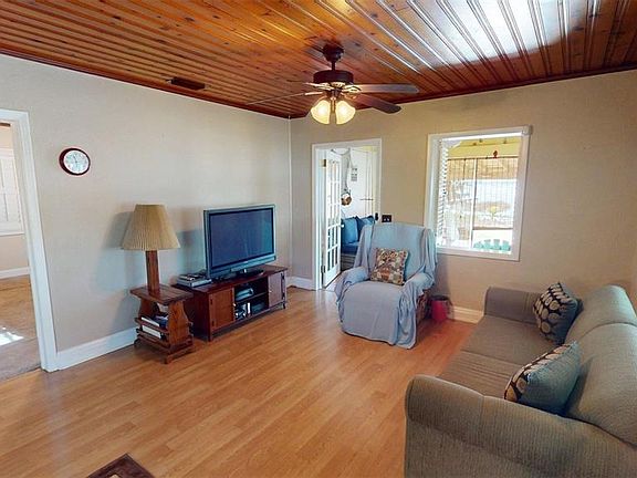 3rd image of 1405 N Lake Reedy Blvd