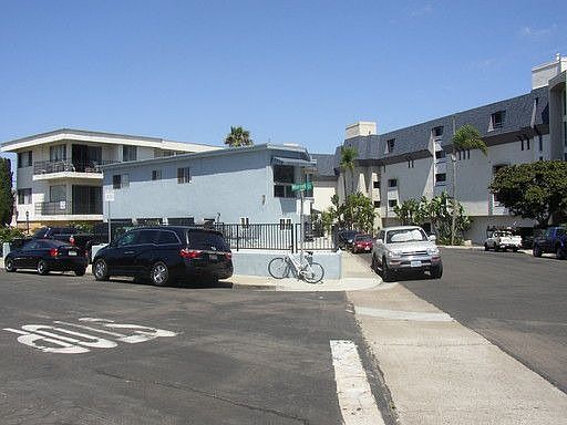 4th image of 3980 Crown Point Dr APT 4