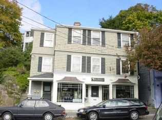 235 Washington St #2, Marblehead, MA 01945