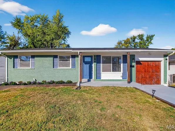 10241 Royal Dr, Saint Louis, MO 63136
