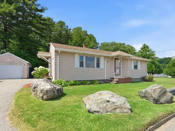 1100 Main St, Woburn, MA 01801