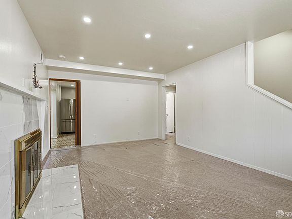 5th image of 5880 Olinda Rd