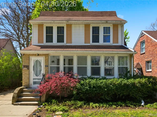 135 N Connecticut Ave, Royal Oak, MI 48067