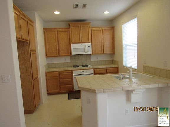 4th image of 3107 Torland St