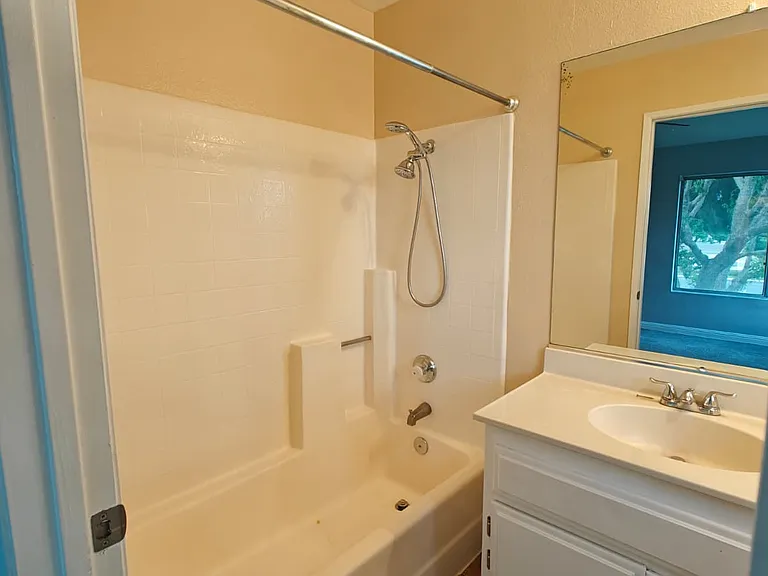 926 W Philadelphia St #97 — Photo 9