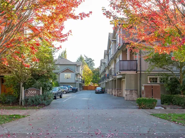 2661 Deville Rd #112, Langford, BC V9B 0G6