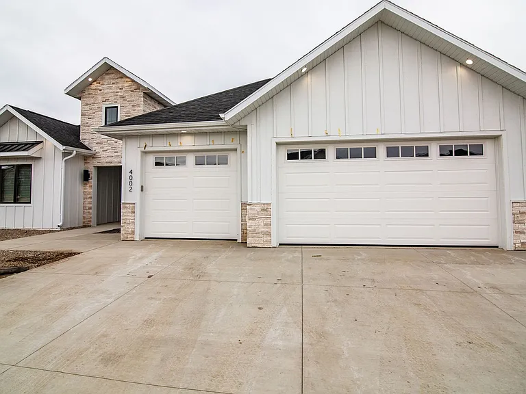 Legacy Homes at Coulee Ridge — Photo 16
