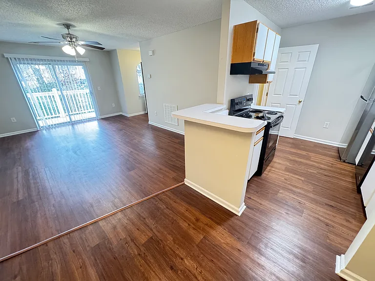 1200 Water Valley Ct NW — Photo 6