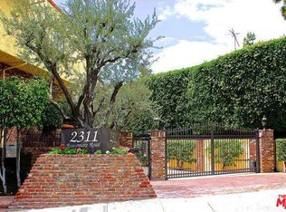 2311 Roscomare Rd UNIT 4, Los Angeles, CA 90077