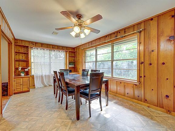 3rd image of 1803 Sea Queen Ct