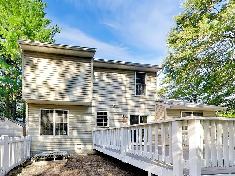 8071 Clark Station Rd — Photo 46