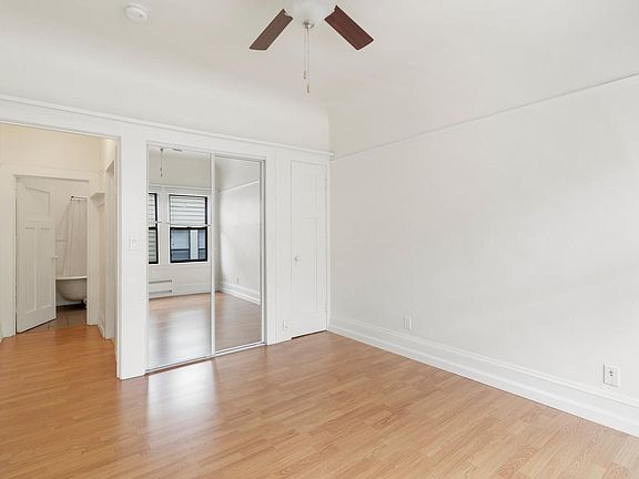 3rd image of 322 Foothill Blvd #25
