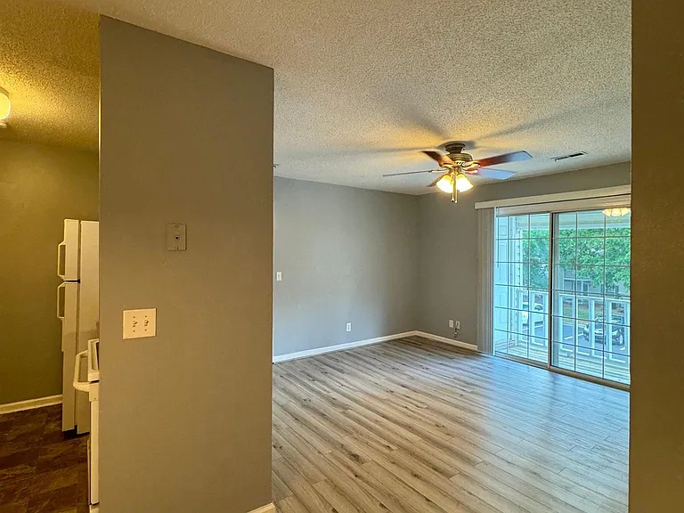 5661 Hornaday Rd #H — Photo 19
