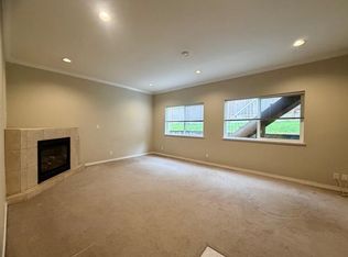 319 Avalon Dr, Pt Moody, BC