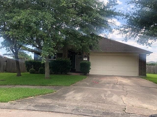 1st image of 420 Sun River Ln