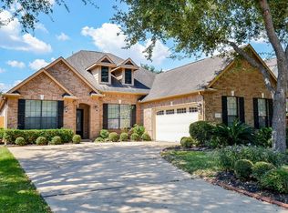 614 Coggins Point Way, Sugar Land, TX 77479