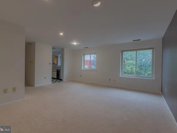 2801 Pennsylvania Ave #A206, Philadelphia, PA 19130