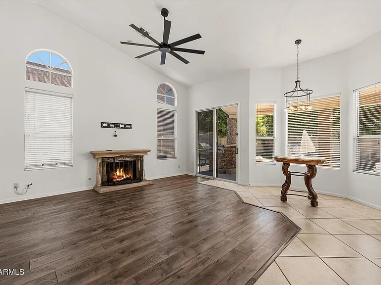5761 W Park Ave — Photo 10